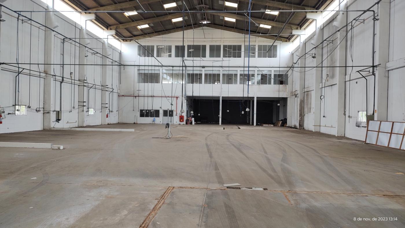 Depósito-Galpão, 1650 m² - Foto 2